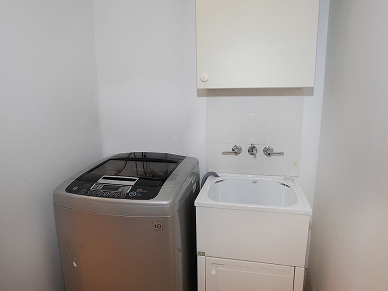 1/6 Ann-Maree Cl, Maroochydore QLD 4558