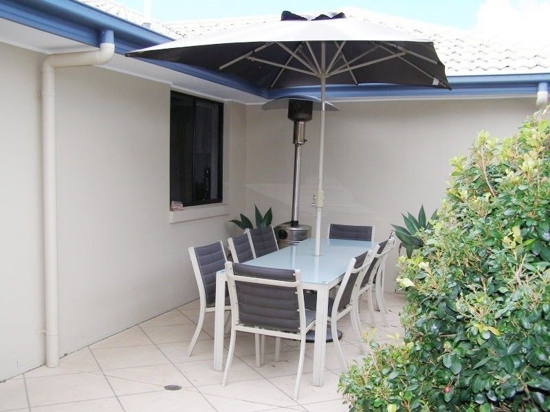 13 Bateman St, Sippy Downs QLD 4556