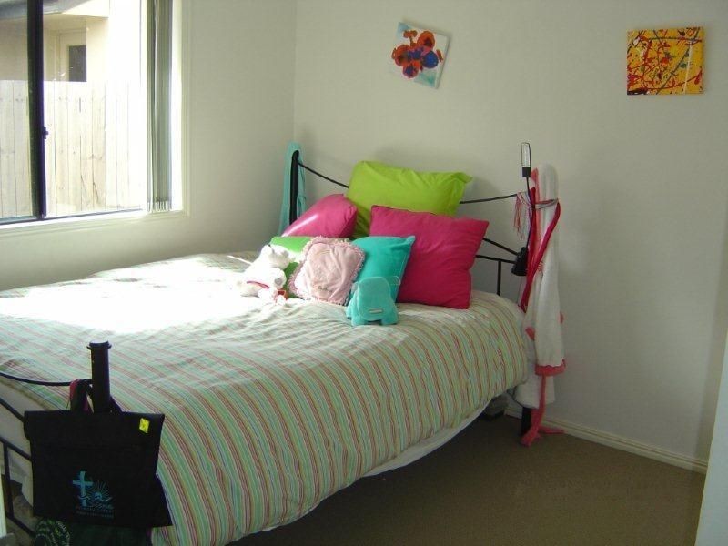 13 Bateman St, Sippy Downs QLD 4556