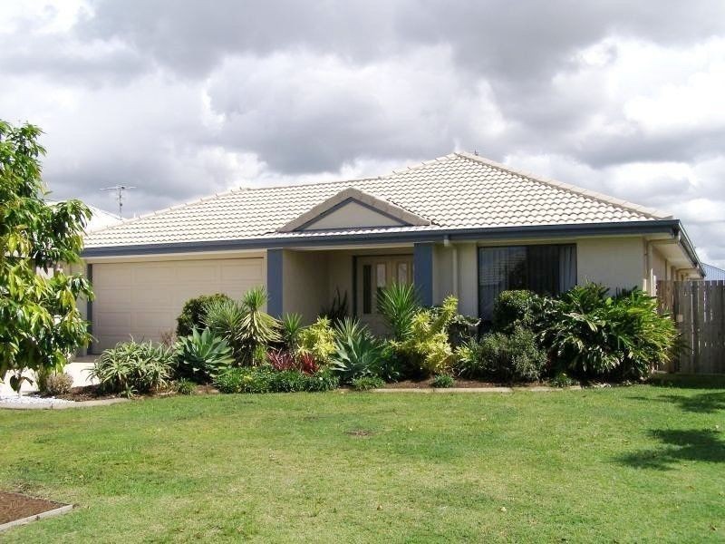 13 Bateman St, Sippy Downs QLD 4556