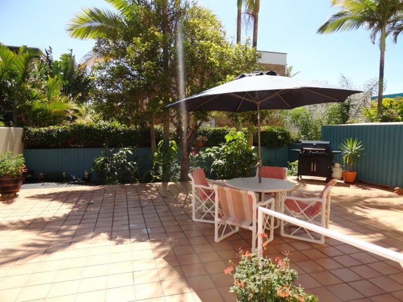 3/12 Memorial Ave, Maroochydore QLD 4558