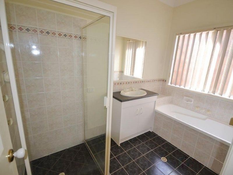 30 Windermere Way, Sippy Downs QLD 4556