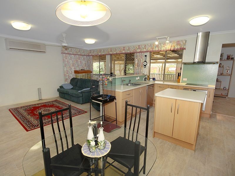 10 Rosslyn Ct, Buderim QLD 4556