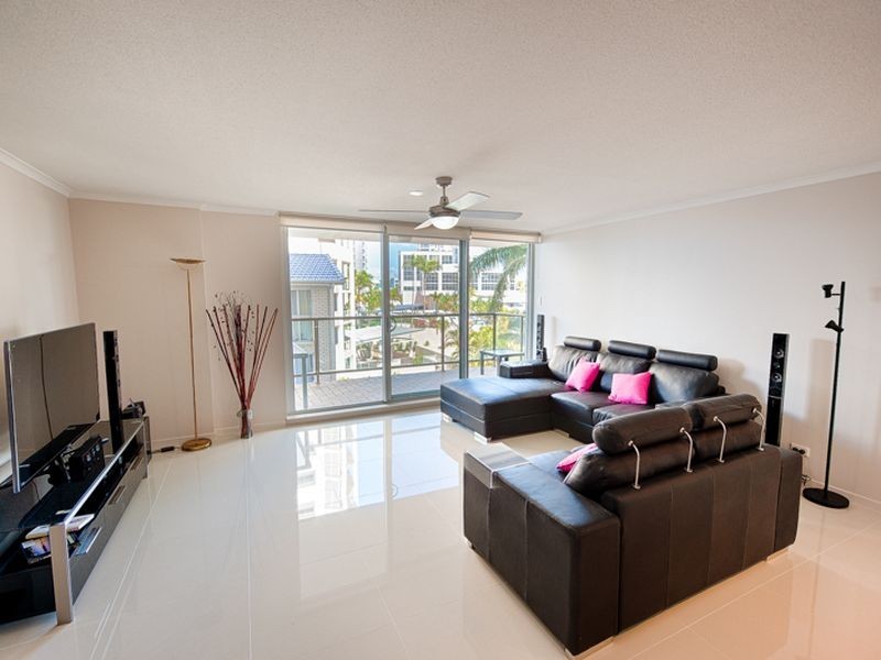 8/48-50 Duporth Ave, Maroochydore QLD 4558