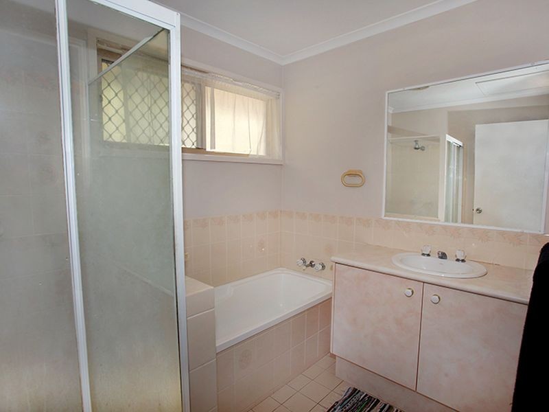 10 Simridge Ct, Bli Bli QLD 4560