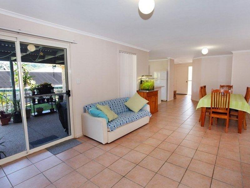 76 Buderim Pines Dr, Buderim QLD 4556