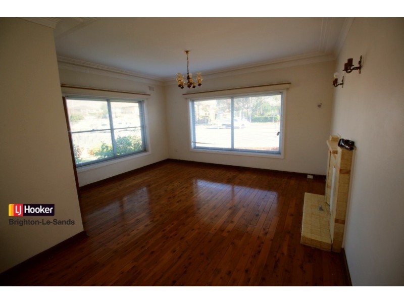 1 General Holmes Drive, Brighton-le-sands NSW 2216