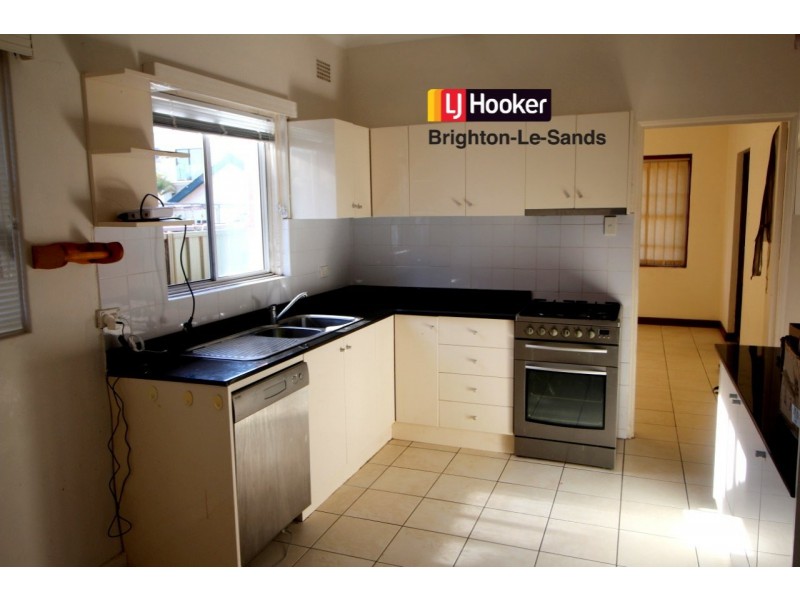 1 General Holmes Drive, Brighton-le-sands NSW 2216