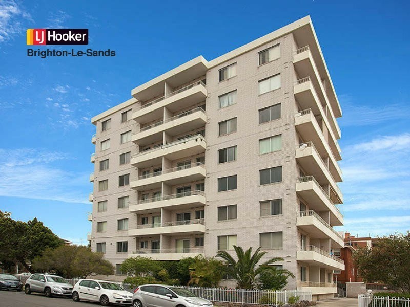 Top Floor/3 Moate Avenue, Brighton-le-sands NSW 2216