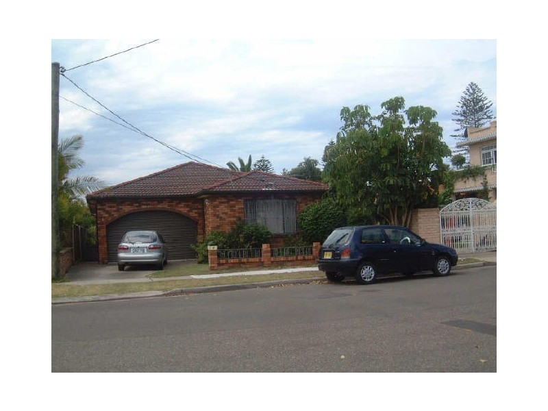 1 Monterey Street, Monterey NSW 2217