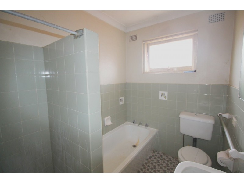 6/16 Willeroo Street, Lakemba NSW 2195