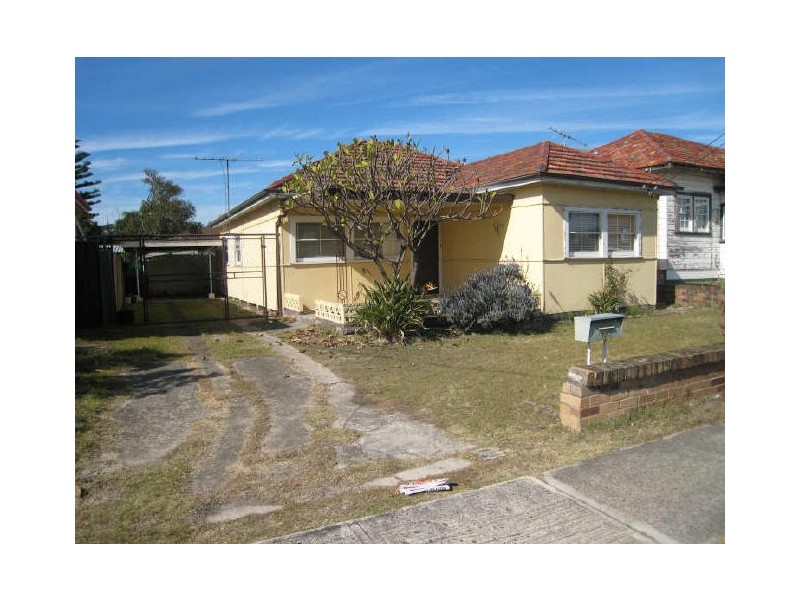 13 NORMAN AVENUE, Dolls Point NSW 2219