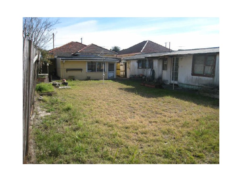 13 NORMAN AVENUE, Dolls Point NSW 2219