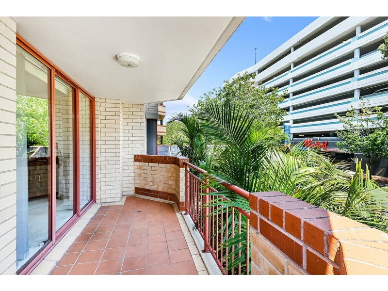 24/7-15 Jackson Avenue, Miranda NSW 2228