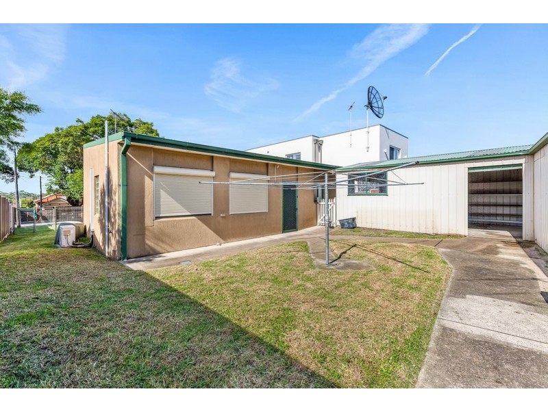 1 Wolli Avenue, Earlwood NSW 2206