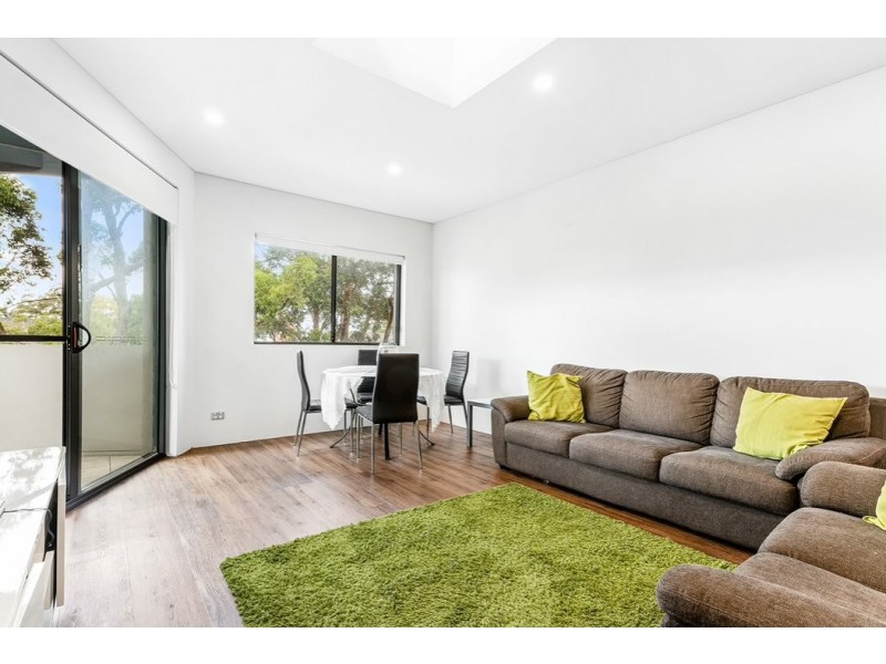 71-75 Lawrence Street, Peakhurst NSW 2210