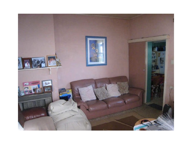 2 HILL STREET, Carlton NSW 2218