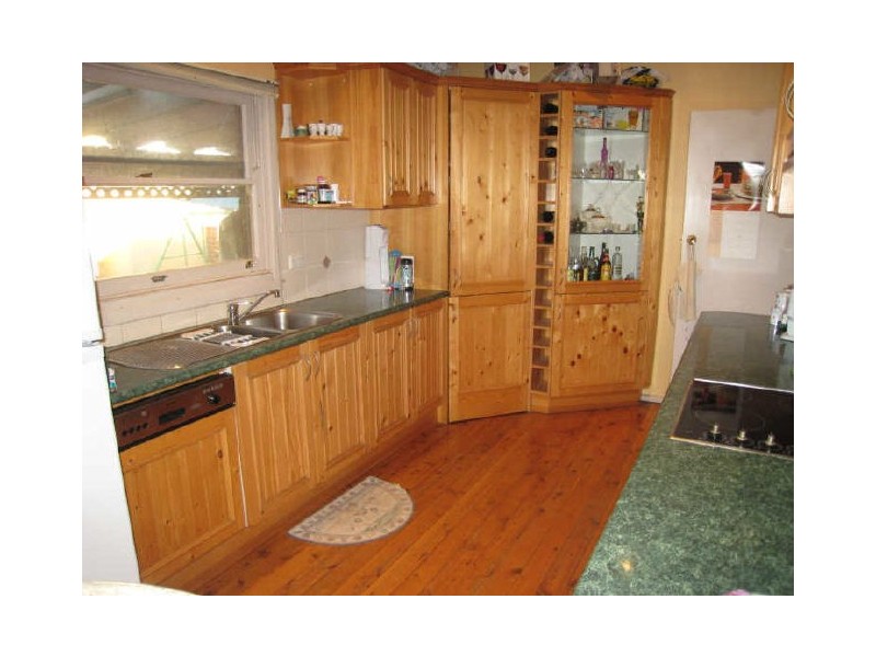 2E CHUTER AVENUE, Monterey NSW 2217