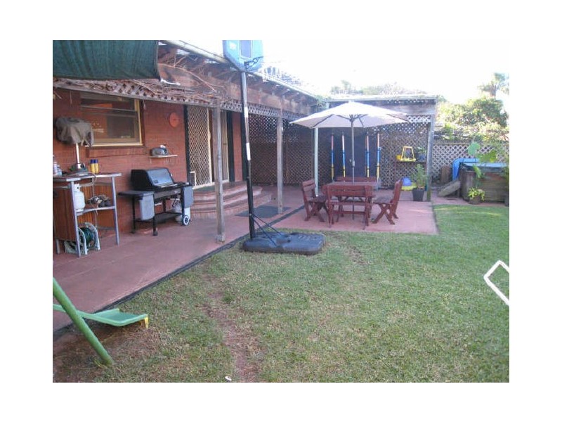 2E CHUTER AVENUE, Monterey NSW 2217