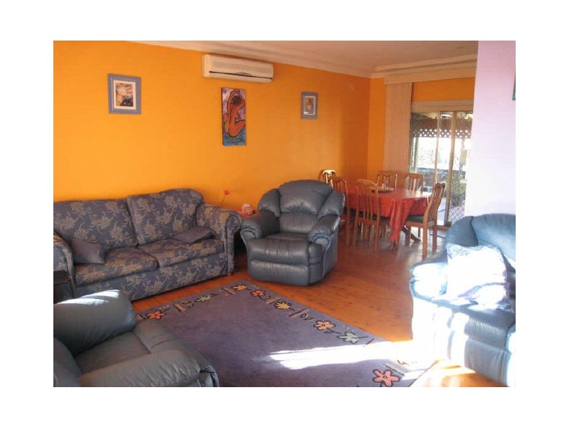 2E CHUTER AVENUE, Monterey NSW 2217