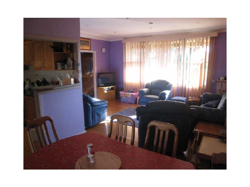 2E CHUTER AVENUE, Monterey NSW 2217