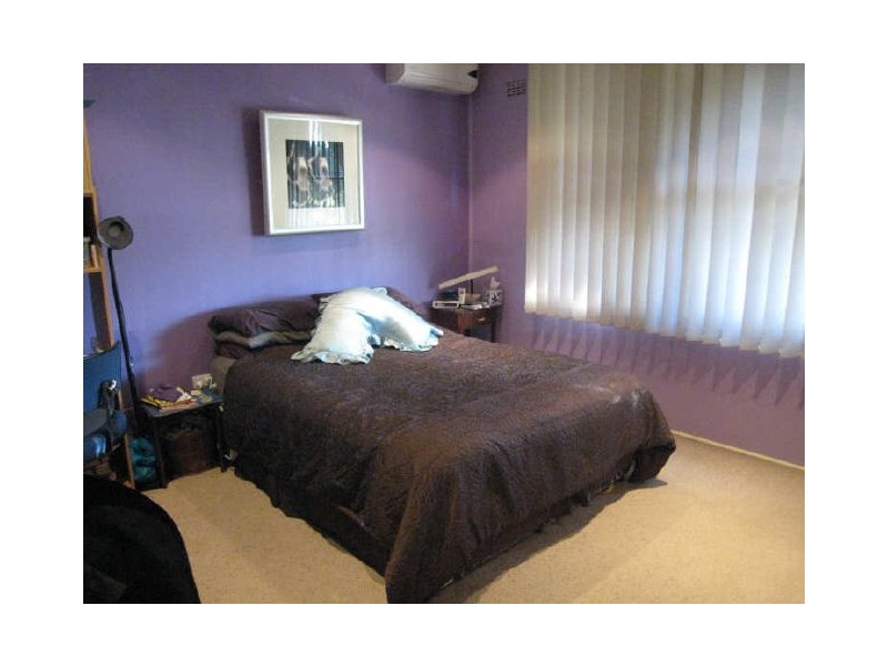 2E CHUTER AVENUE, Monterey NSW 2217