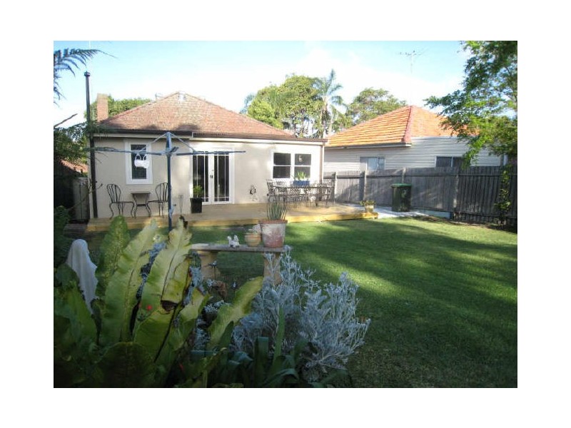 32 WALTER STREET, Mortdale NSW 2223