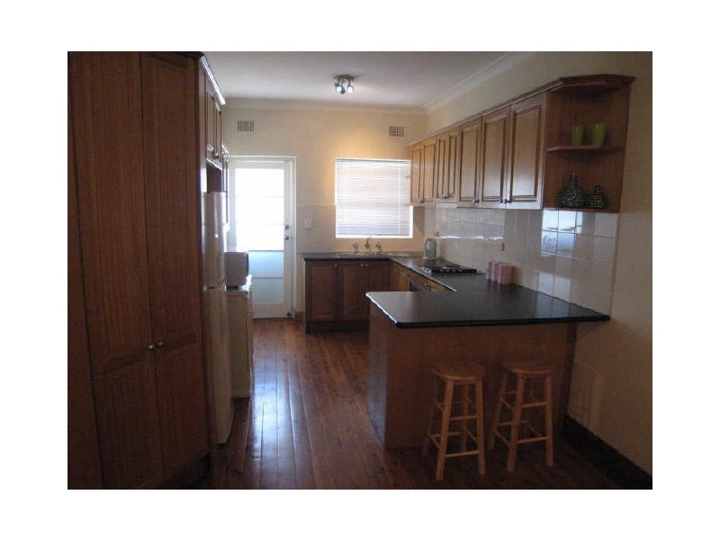 2/23-25 QUEENS ROAD, Brighton-le-sands NSW 2216