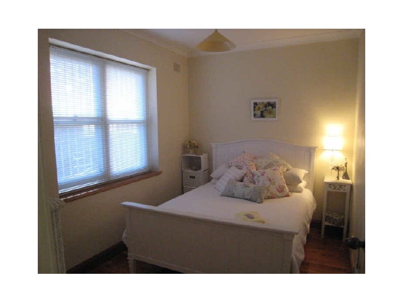 2/23-25 QUEENS ROAD, Brighton-le-sands NSW 2216