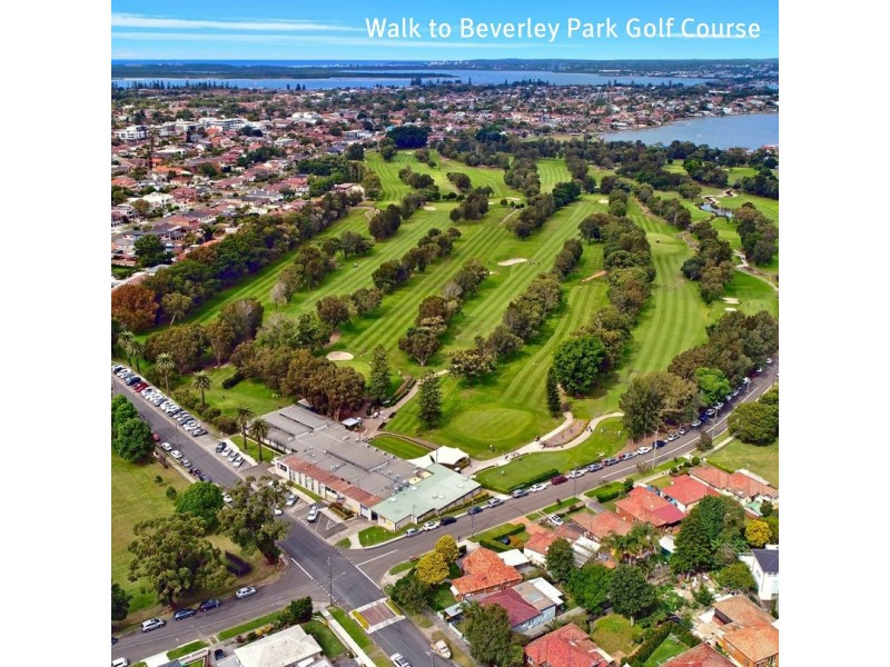 12 Ercildoune Ave, Beverley Park NSW 2217