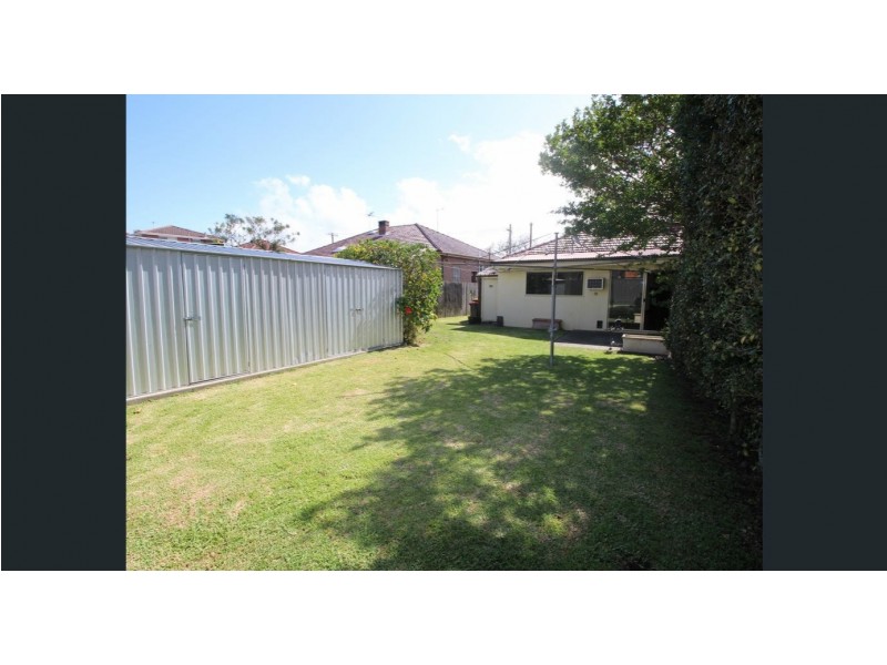 12 Ercildoune Ave, Beverley Park NSW 2217