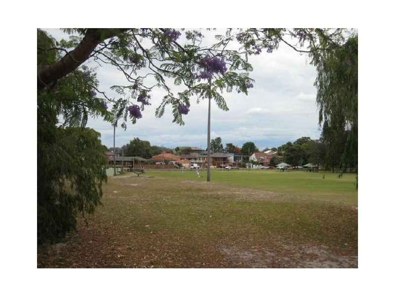 9/104 CHUTER AVENUE, Ramsgate Beach NSW 2217