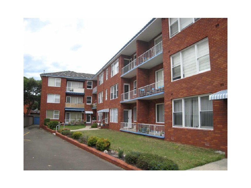 9/104 CHUTER AVENUE, Ramsgate Beach NSW 2217