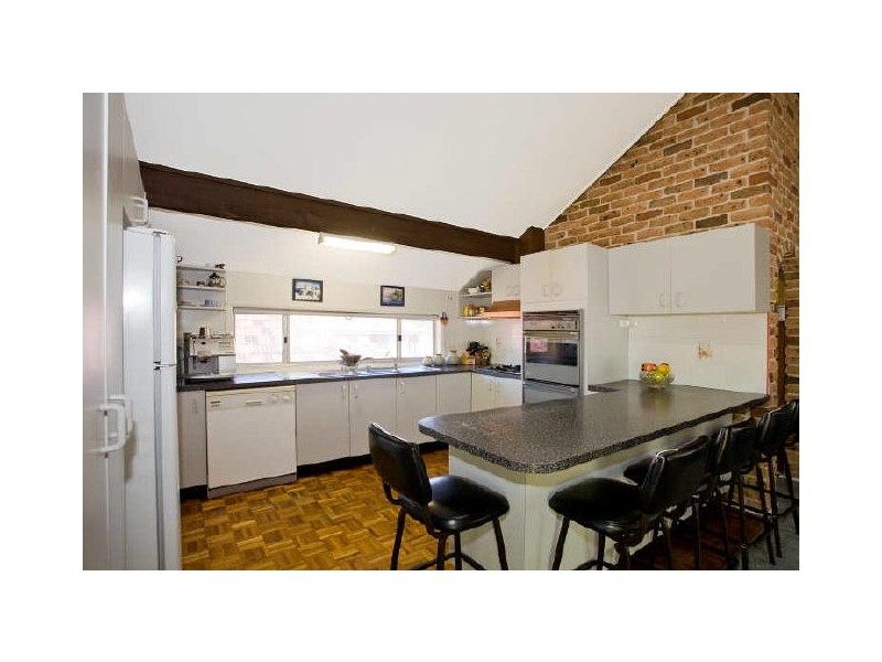 16 MADRERS AVENUE, Kogarah NSW 2217