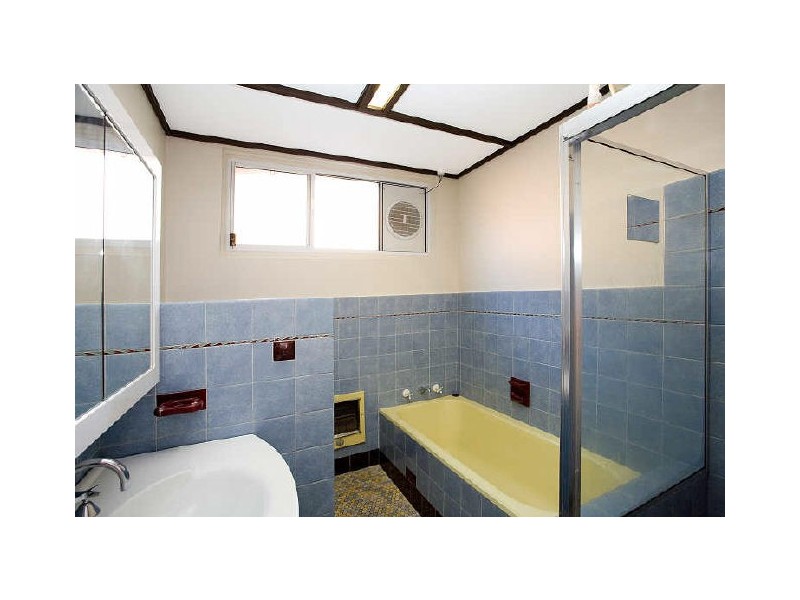 16 MADRERS AVENUE, Kogarah NSW 2217