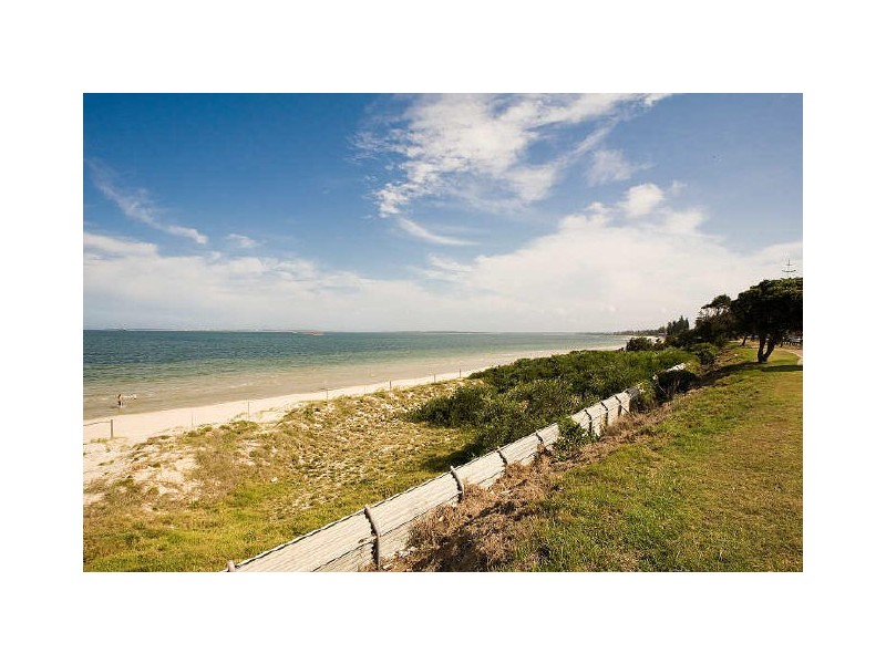 28 THE GRAND PARADE, Brighton-le-sands NSW 2216