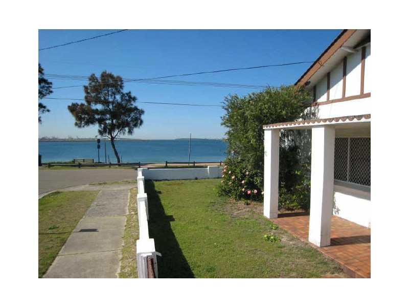 28 THE GRAND PARADE, Brighton-le-sands NSW 2216