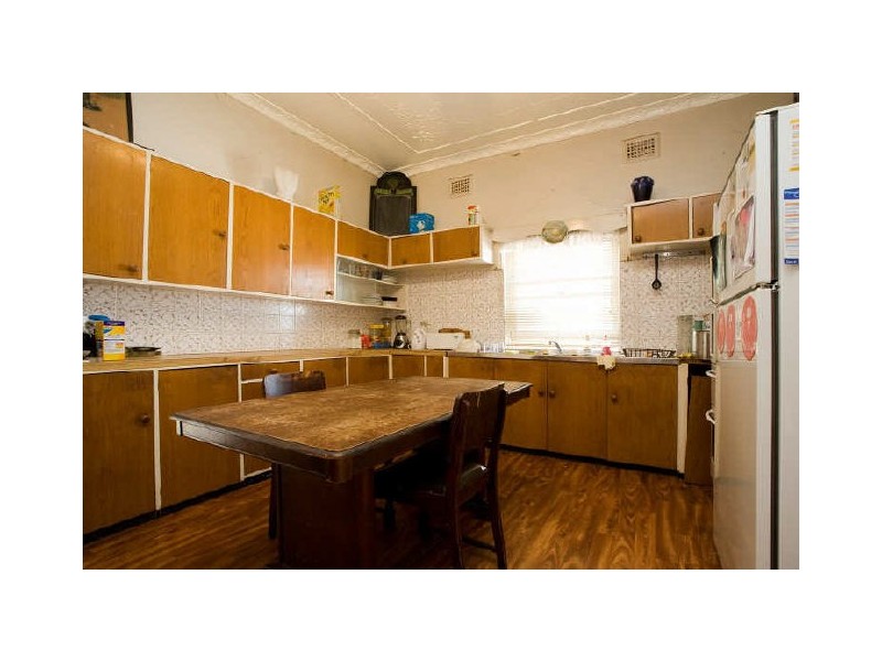 28 THE GRAND PARADE, Brighton-le-sands NSW 2216