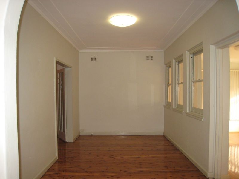 18 HINKLER STREET, Brighton-le-sands NSW 2216