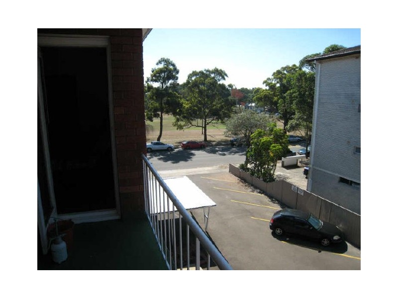 6/104 CHUTER AVENUE, Ramsgate NSW 2217