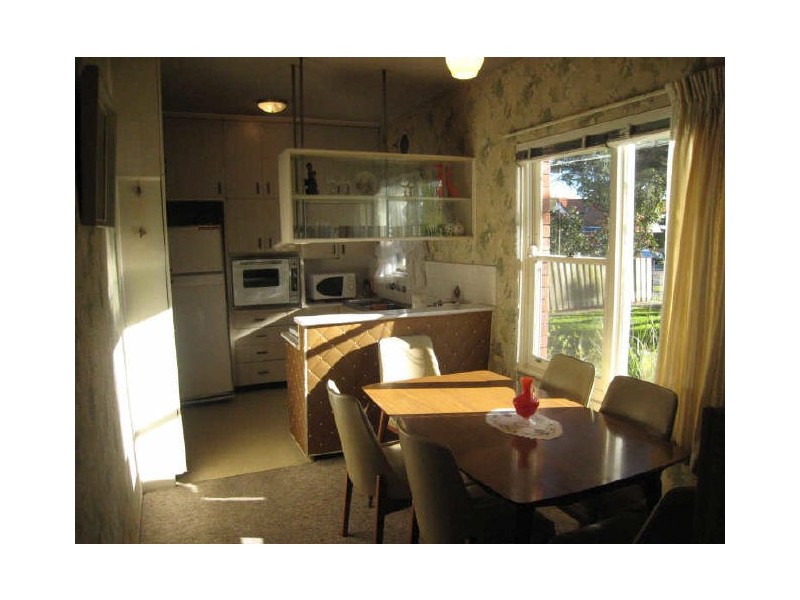 2/10 CRAWFORD ROAD, Brighton-le-sands NSW 2216