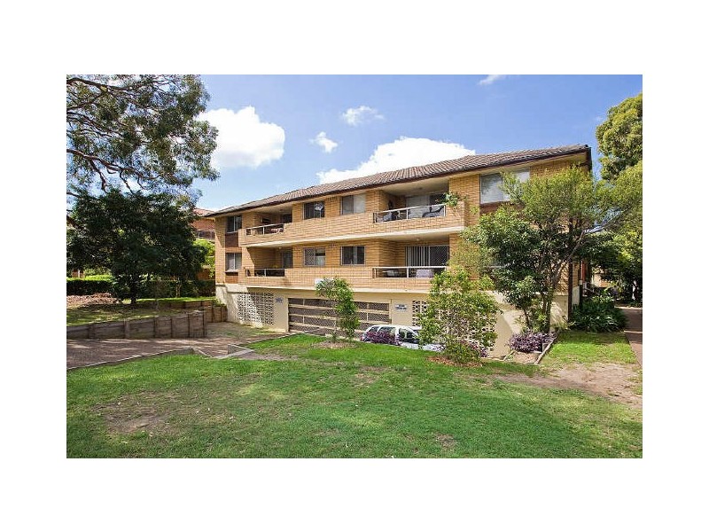 2/158 WILLARONG RD, Caringbah NSW 2229
