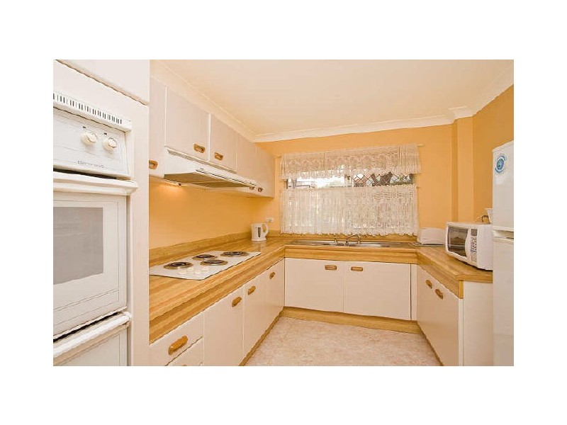 2/158 WILLARONG RD, Caringbah NSW 2229