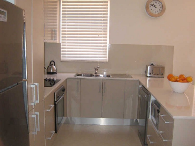 11 Hercules Rd, Brighton-le-sands NSW 2216