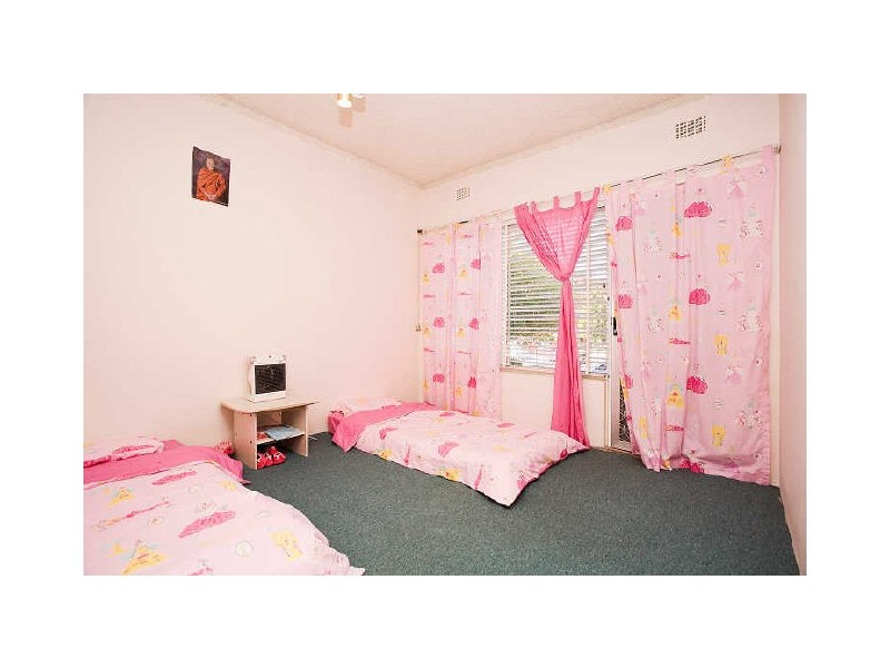 2/37 QUEENS ROAD, Brighton-le-sands NSW 2216