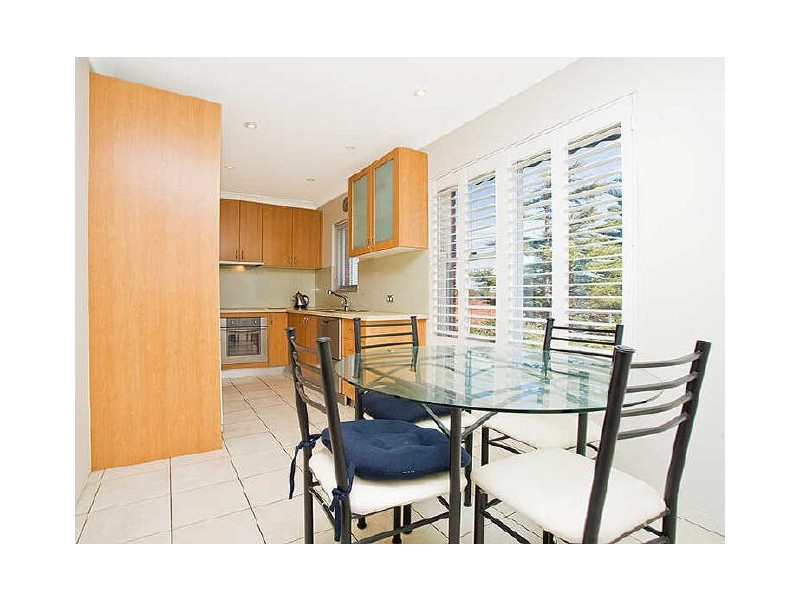 10/10 CRAWFORD ROAD, Brighton-le-sands NSW 2216