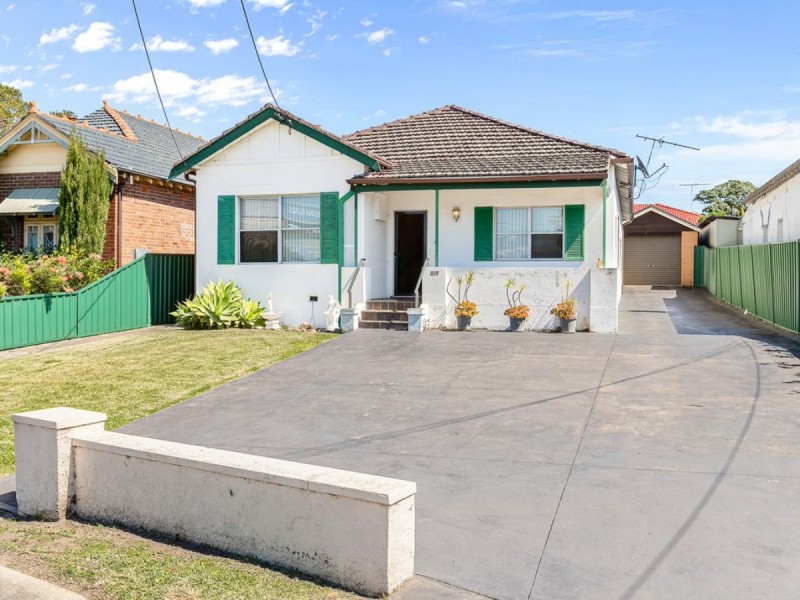 319 Rocky Point Road, Sans Souci NSW 2219