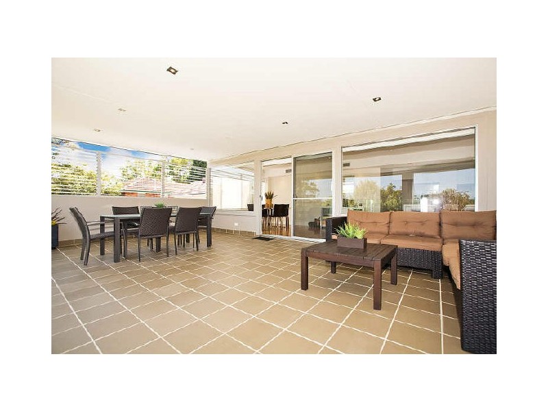 26 THE CRESCENT, Hurstville Grove NSW 2220