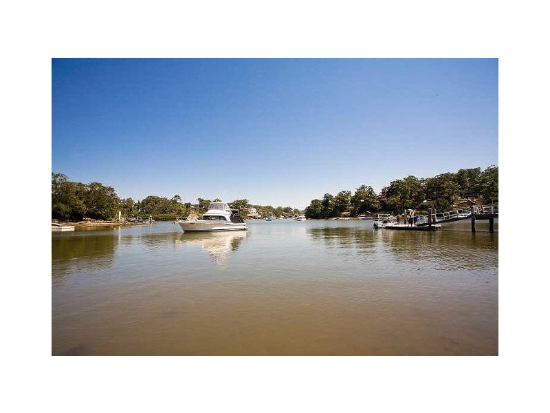 26 THE CRESCENT, Hurstville Grove NSW 2220