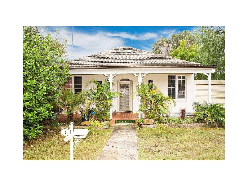 3 PRIMROSE AVENUE, Sandringham NSW 2219